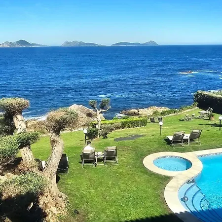 بيت خشبي Oia Mar & Relax Oya